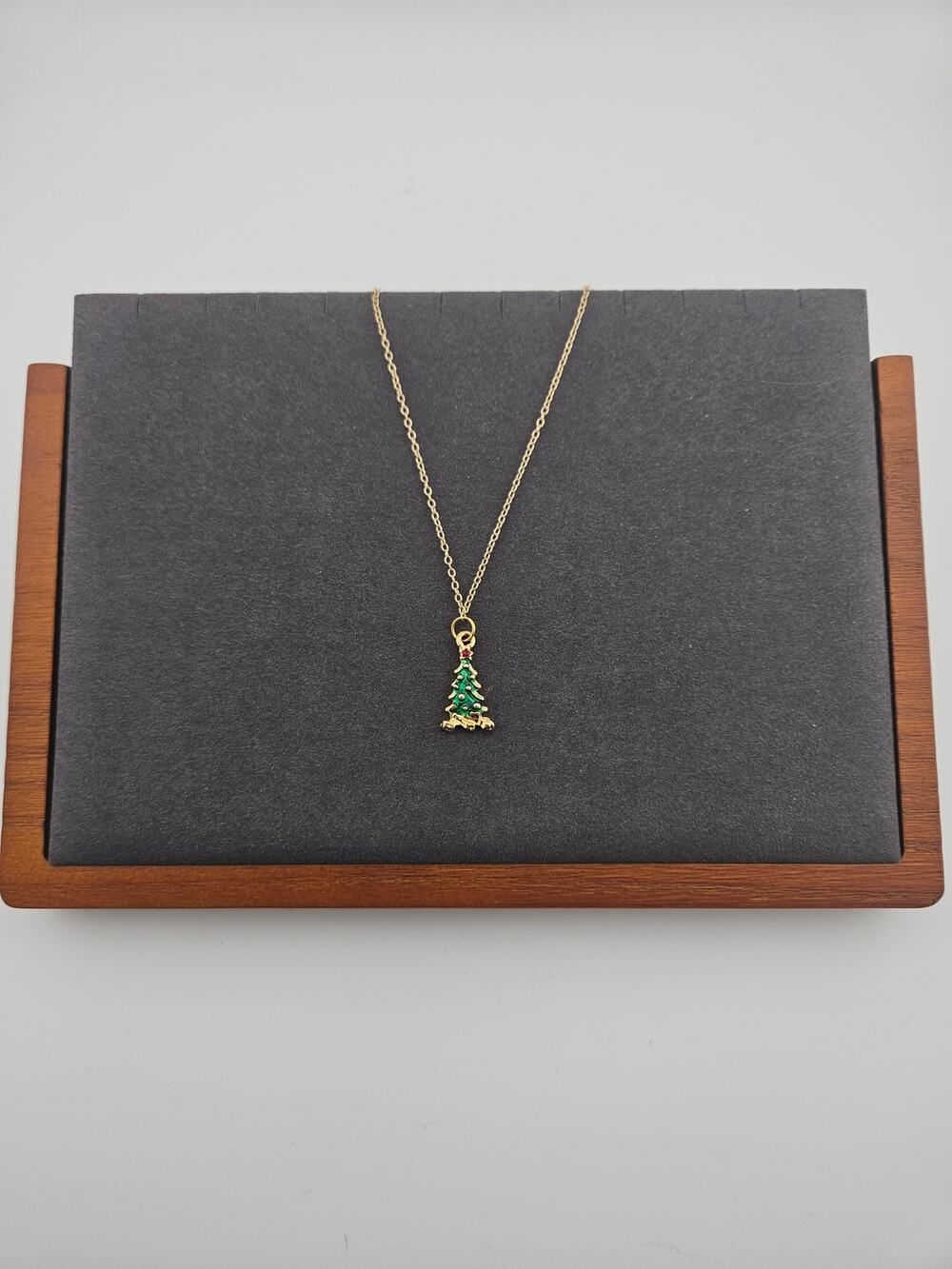 Christmas Tree Pendant Gold Tone Chain Necklace Festive Holiday Traditional